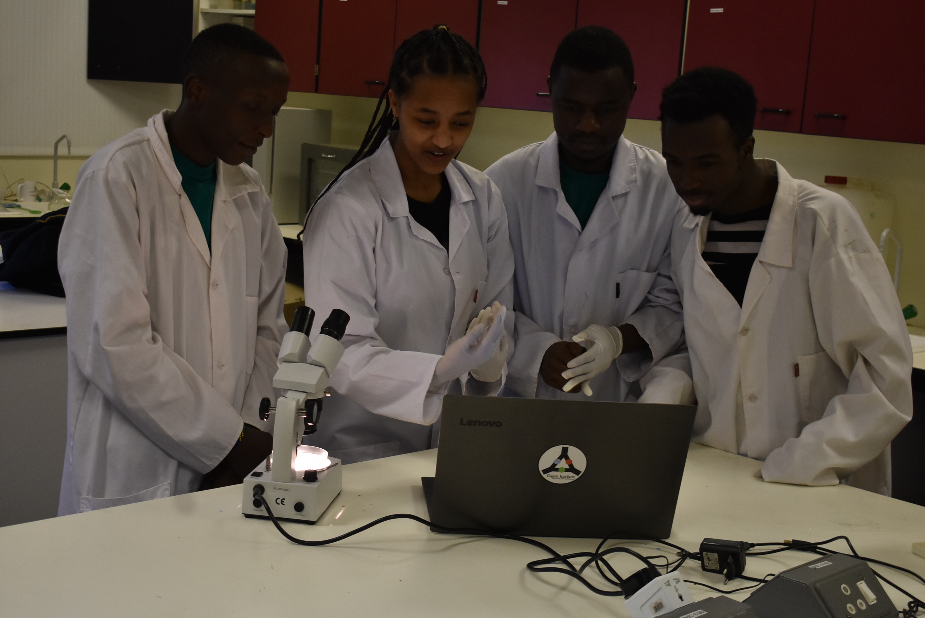 Young African scientists in biotech research
